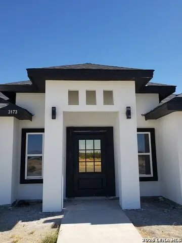 3173 Mauricio Libson Blvd., Eagle Pass, TX 78852 - #3