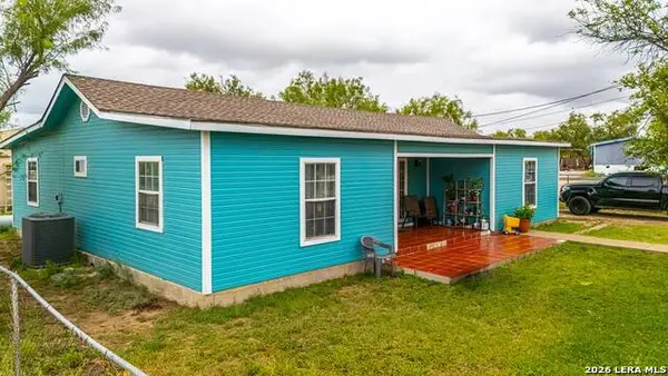 3879 Cross Creek Drive, Eagle Pass, TX 78852