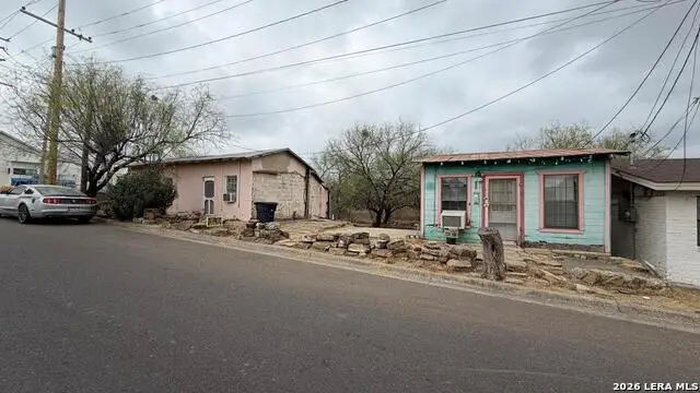 599 Commercial St, Eagle Pass, TX 78852 - #1