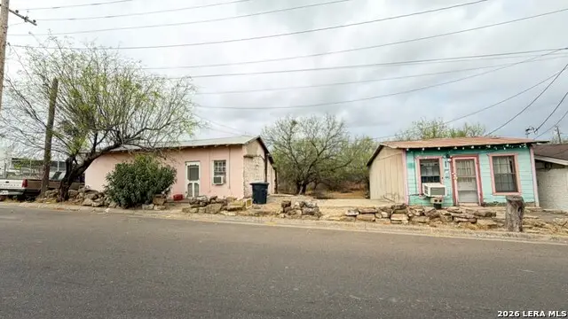 599 Commercial St, Eagle Pass, TX 78852 - #2