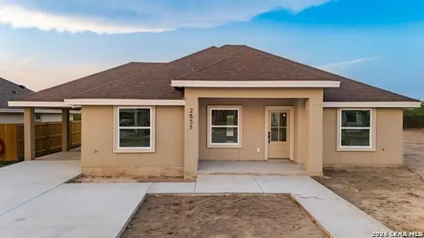 2857 Garden View Dr., Eagle Pass, TX 78852