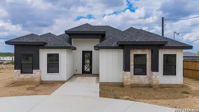 183 Pleasant Drive, Eagle Pass, TX 78852 - #1