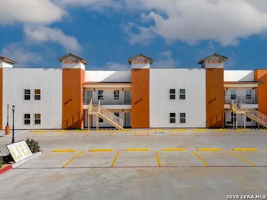 118 Grass Valley Rd 207 #207, Eagle Pass, TX 78852 - #1