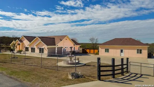 1182 Wagon Wheel Road, Eagle Pass, TX 78852 - #3