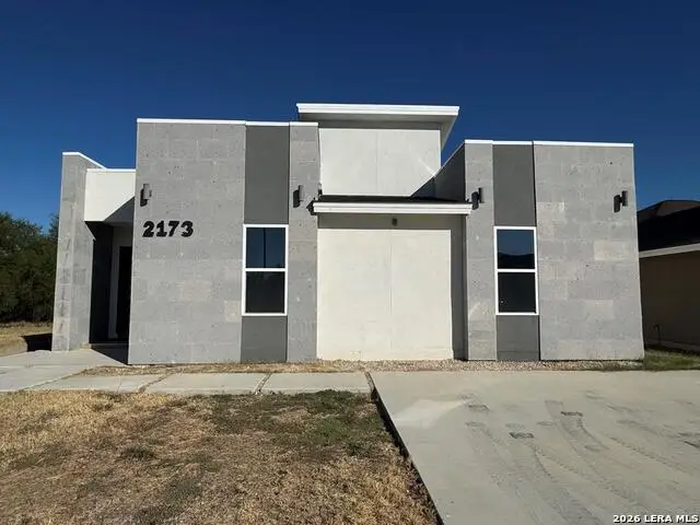 2173 Fox Borough Dr, Eagle Pass, TX 78852 - #1