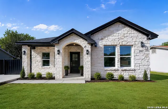 229 Colonial Ln, La Vernia, TX 78121 - #1