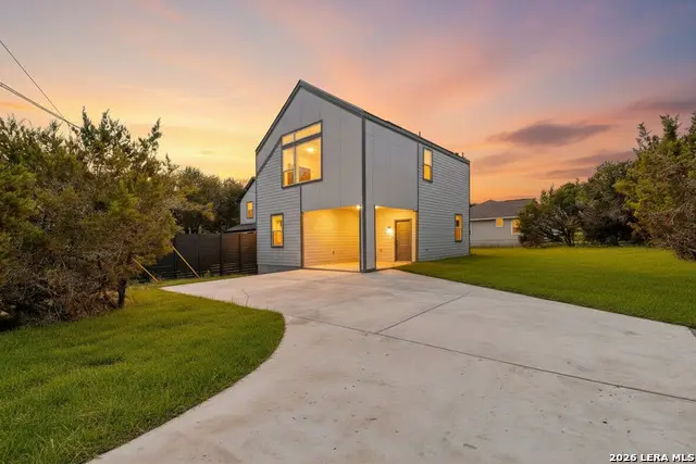 352 Caveside Drive, Canyon Lake, TX 78133 - #1