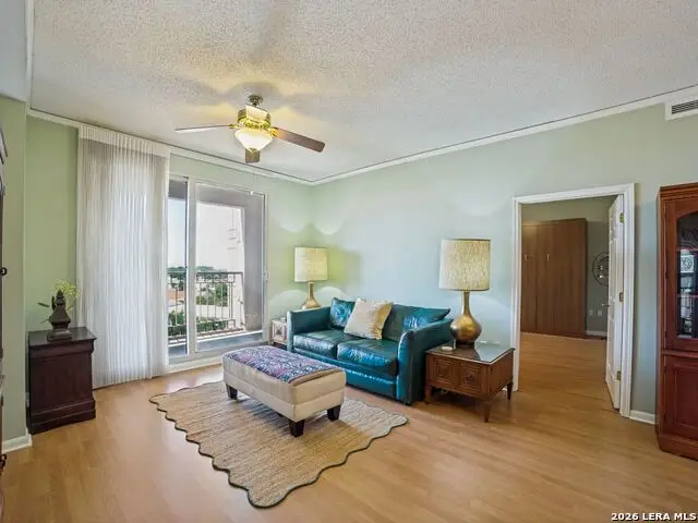 1 Towers Park Lane #915, San Antonio, TX 78209 - #2