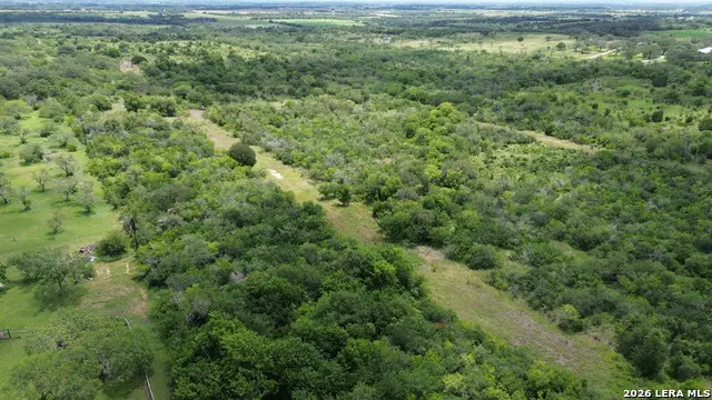 5011 N Abbott Rd, Saint Hedwig, TX 78152 - #2