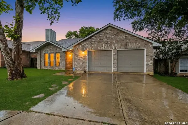 11302 Forest Smt, Live Oak, TX 78233