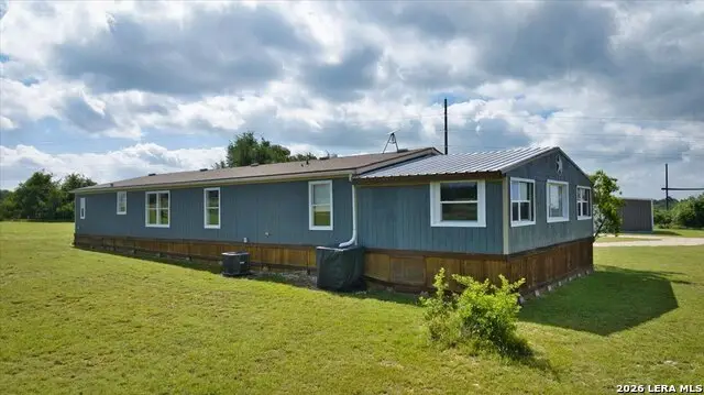 449 Jung Rd, Harper, TX 78631 - #3