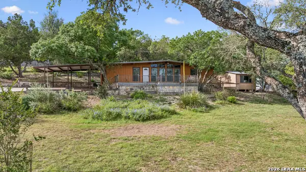 1035 Sweetwater, Canyon Lake, TX 78133