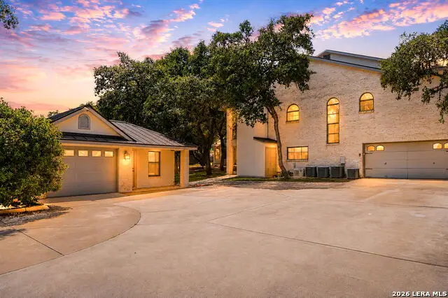 9218 Callaghan Rd, San Antonio, TX 78230 - #2