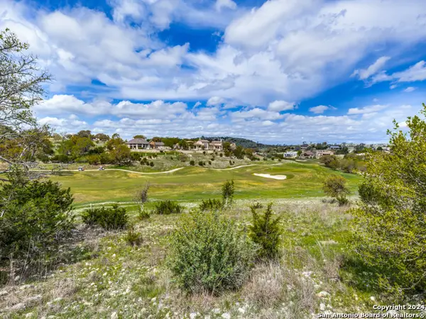 3512 Comanche Trace, Kerrville, TX 78028