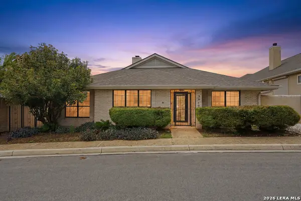 5910 Crescent Fls, Windcrest, TX 78239