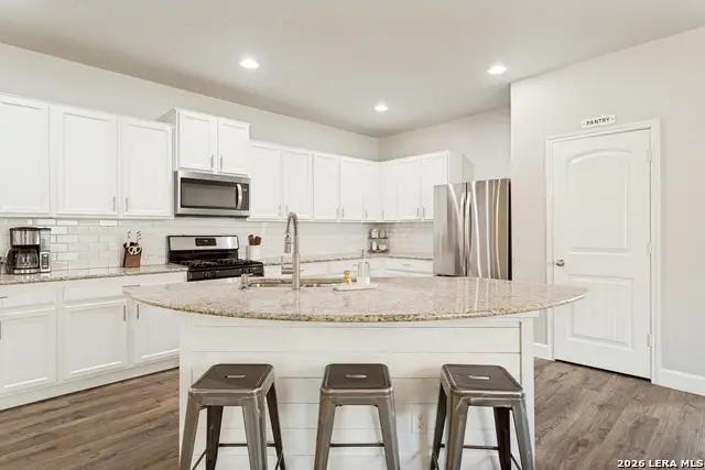 709 Brown Thrasher, San Antonio, TX 78253 - #3