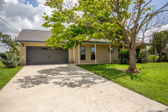 182 Glenvalley Cir, Bandera, TX 78003 - #2