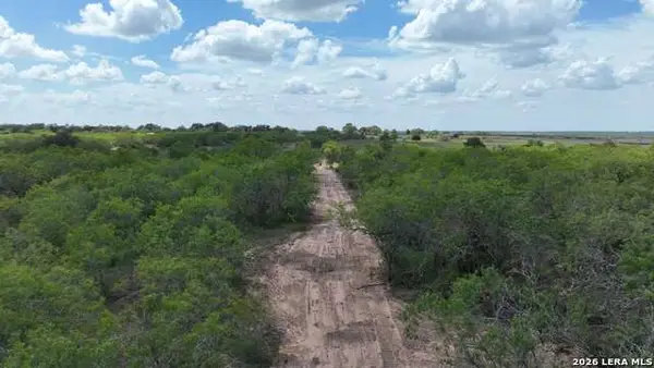 501 County Road 477, Stockdale, TX 78160