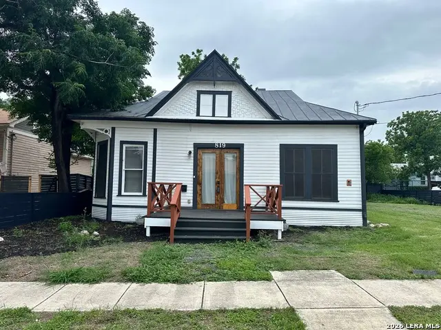 819 Wyoming St, San Antonio, TX 78203 - #2