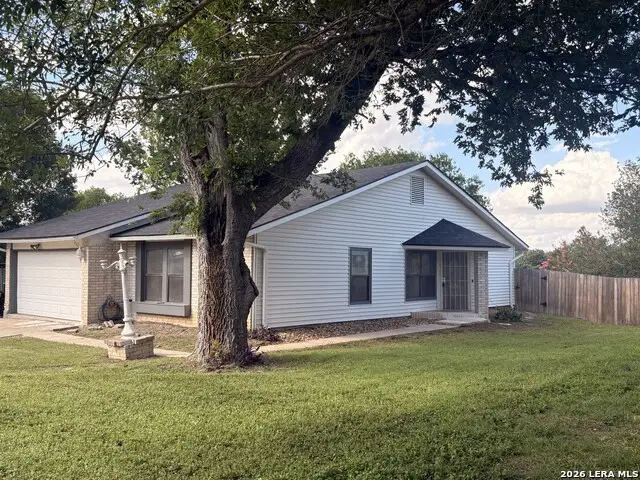 710 Trappers Run St, San Antonio, TX 78245 - #2