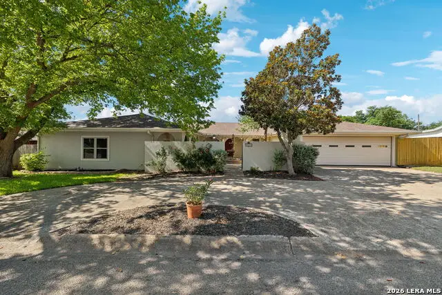 304 East St, Comfort, TX 78013 - #3