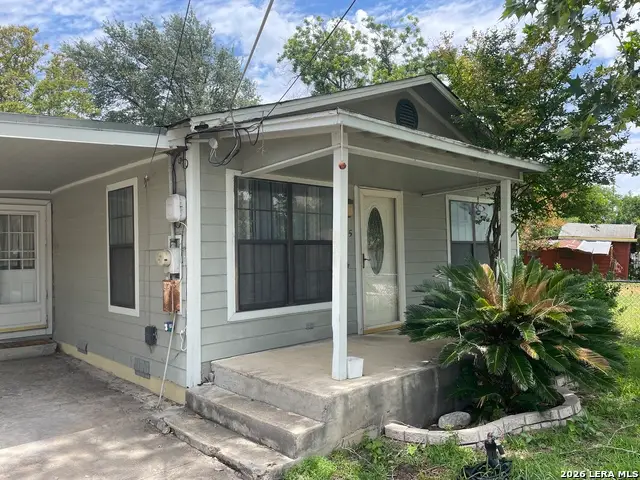 145 Leroux St, San Antonio, TX 78207 - #2
