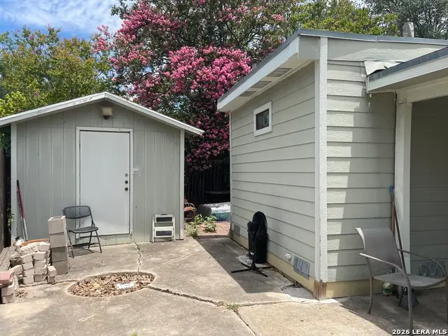 145 Leroux St, San Antonio, TX 78207 - #3