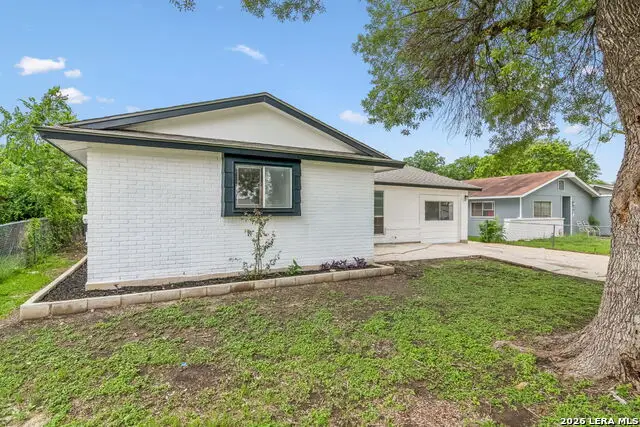 466 Maddux St, San Antonio, TX 78227 - #3