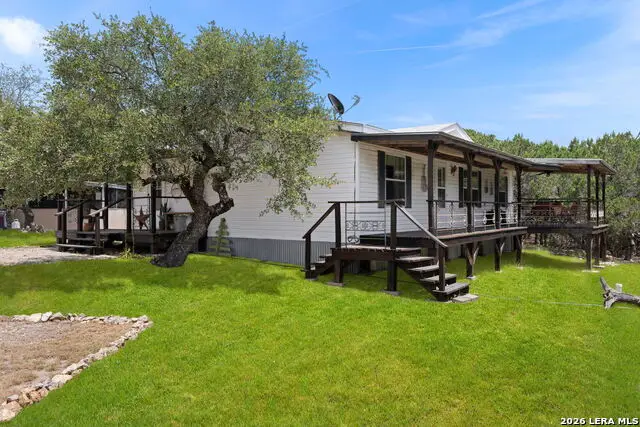1522 Forest Trail Dr, Bandera, TX 78003 - #3