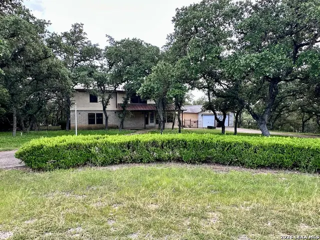 9906 Scenic Hills Dr, San Antonio, TX 78255 - #2