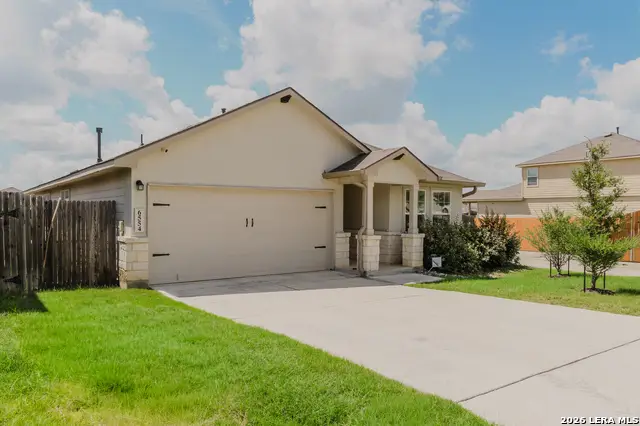6554 Hoffman Pln, San Antonio, TX 78252 - #2