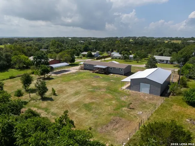 889 Rust Ranch Rd, Blanco, TX 78606 - #2