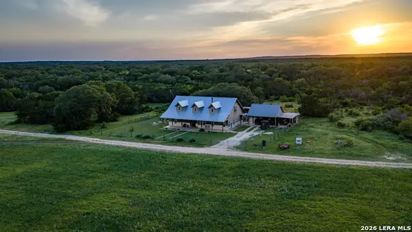 250 County Road 241, Hondo, TX 78861