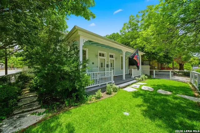 301 Barrera St, San Antonio, TX 78210 - #3