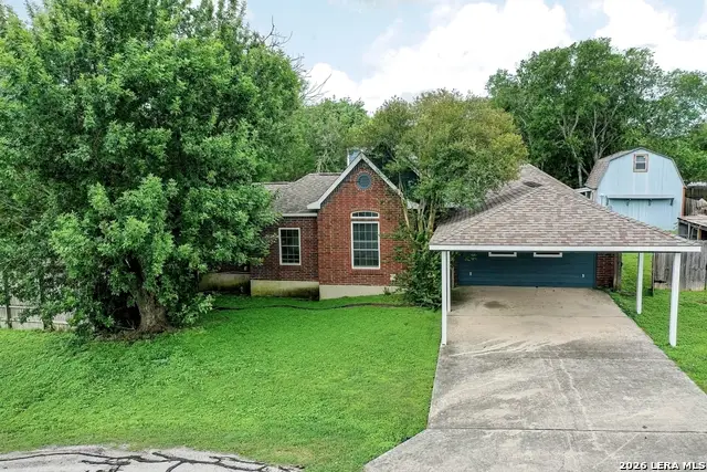 105 Sky Country Dr, New Braunfels, TX 78132 - #2