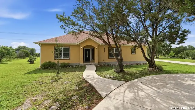 125 Big Sky Dr, New Braunfels, TX 78132 - #1