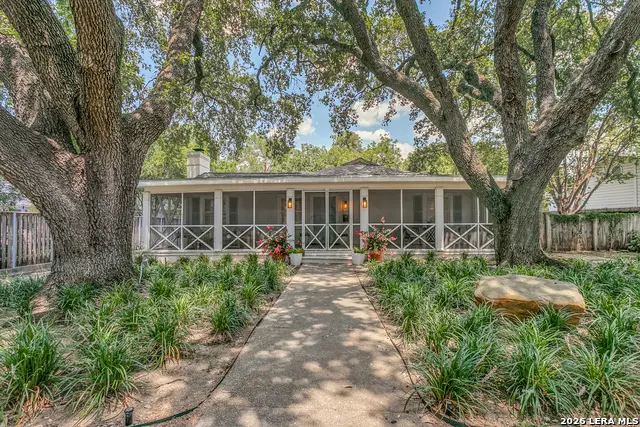 317 Arcadia Pl, Terrell Hills, TX 78209 - #2