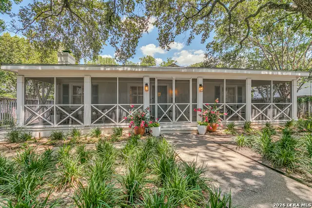 317 Arcadia Pl, Terrell Hills, TX 78209 - #3