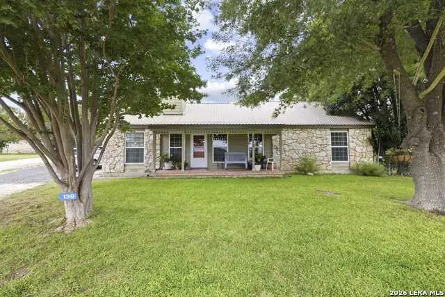 139 Eickenroht Rd, Ingram, TX 78025 - #1
