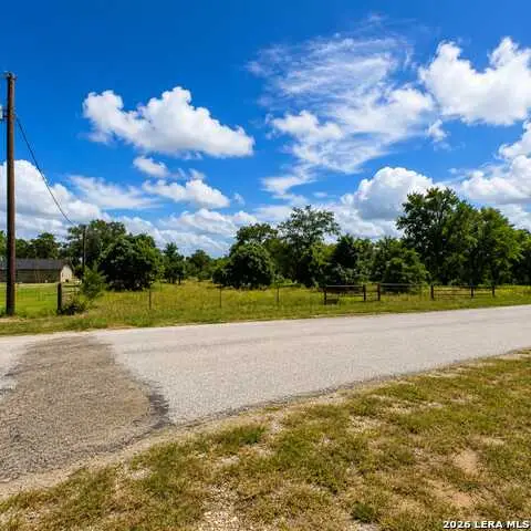 68749 E County Road 6871, Natalia, TX 78059 - #2