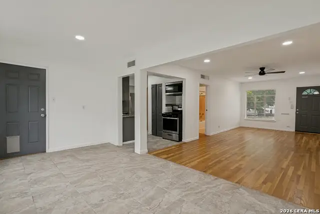 707 Sumner Dr, San Antonio, TX 78209 - #3