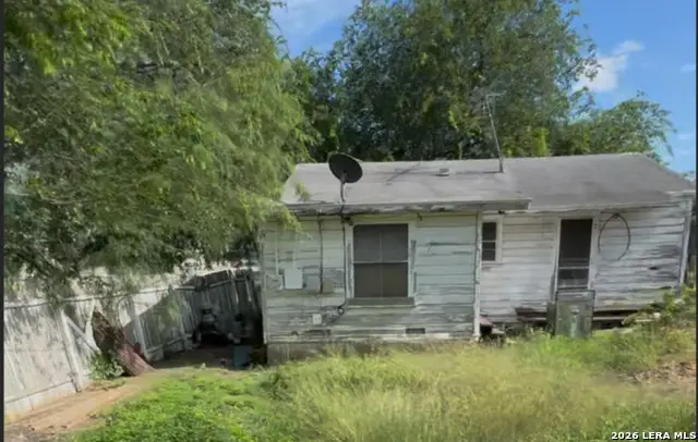 1359 W Kings Hwy, San Antonio, TX 78201 - #2