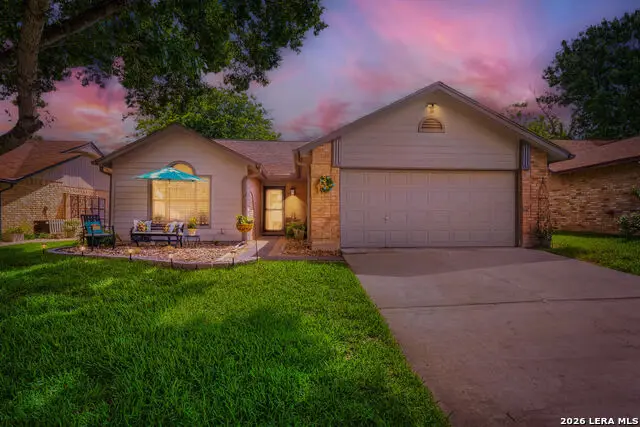 3808 Overlook Dr, Schertz, TX 78108 - #1