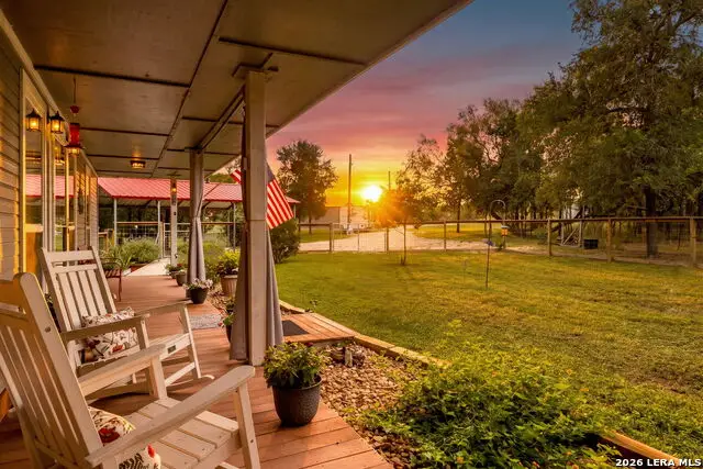 757 Jackson Rd, Kingsbury, TX 78638 - #1
