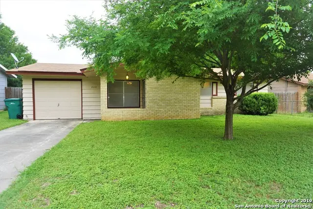 202 Brenda Dr, Converse, TX 78109 - #1