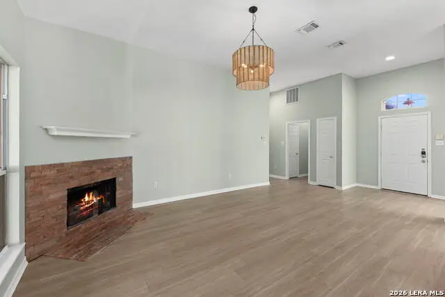 5346 Chestnut View Dr, San Antonio, TX 78247 - #2