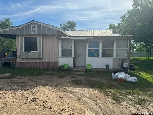 5695 Prairie Rd, Von Ormy, TX 78073 - #2