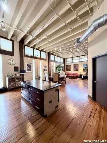 1339 S Flores #103, San Antonio, TX 78204