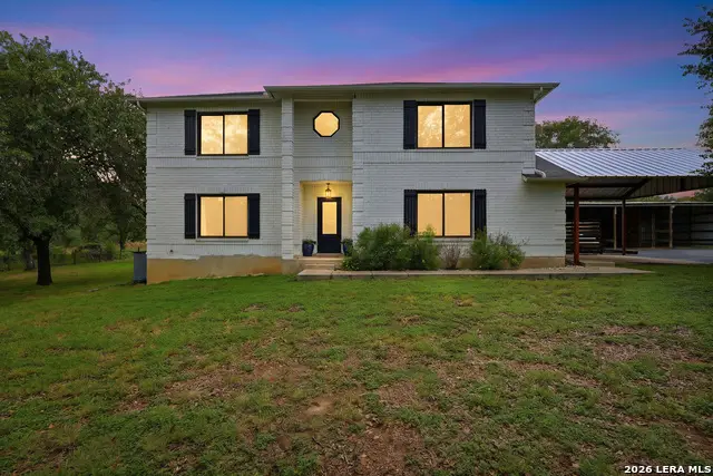 302 Whispering Oaks, Adkins, TX 78101 - #1