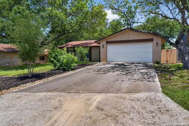3915 Briarcrest St, San Antonio, TX 78247 - #2